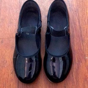 Childrens tap shoes/ excellent condition